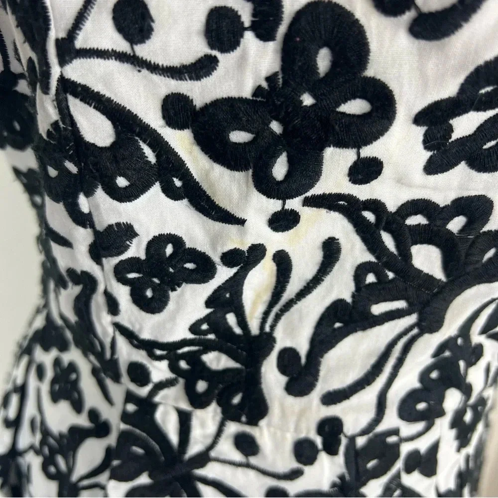 Vintage Betsey Johnson Black & White Butterfly Embroidered Dress Size 6 - Picture 4 of 7